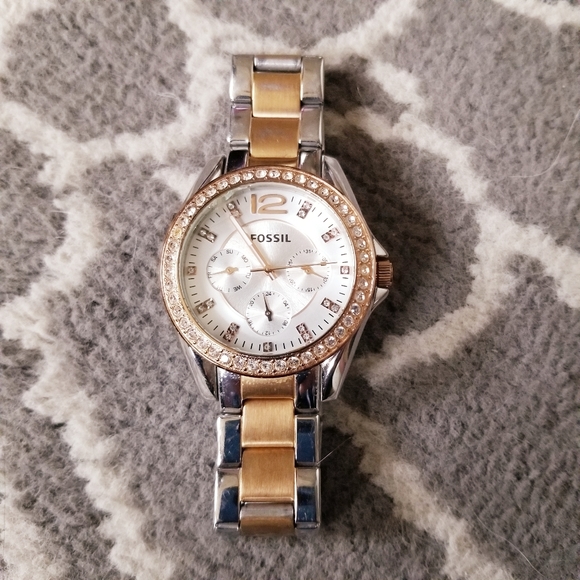 Ladies Fossil Riley Two Tone Crystal Accented Multi-function Watch - Picture 3 of 11